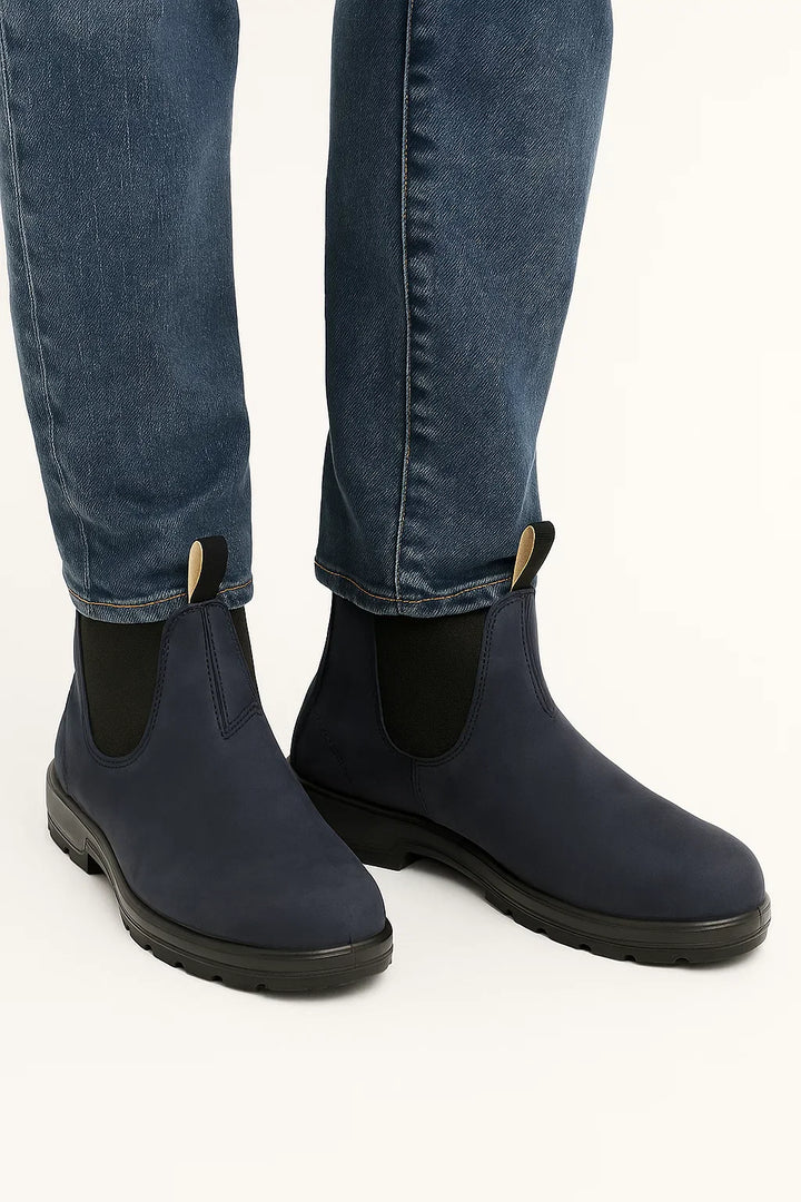 Craft Leather Chelsea Boots | Round Toe | Rubber Sole