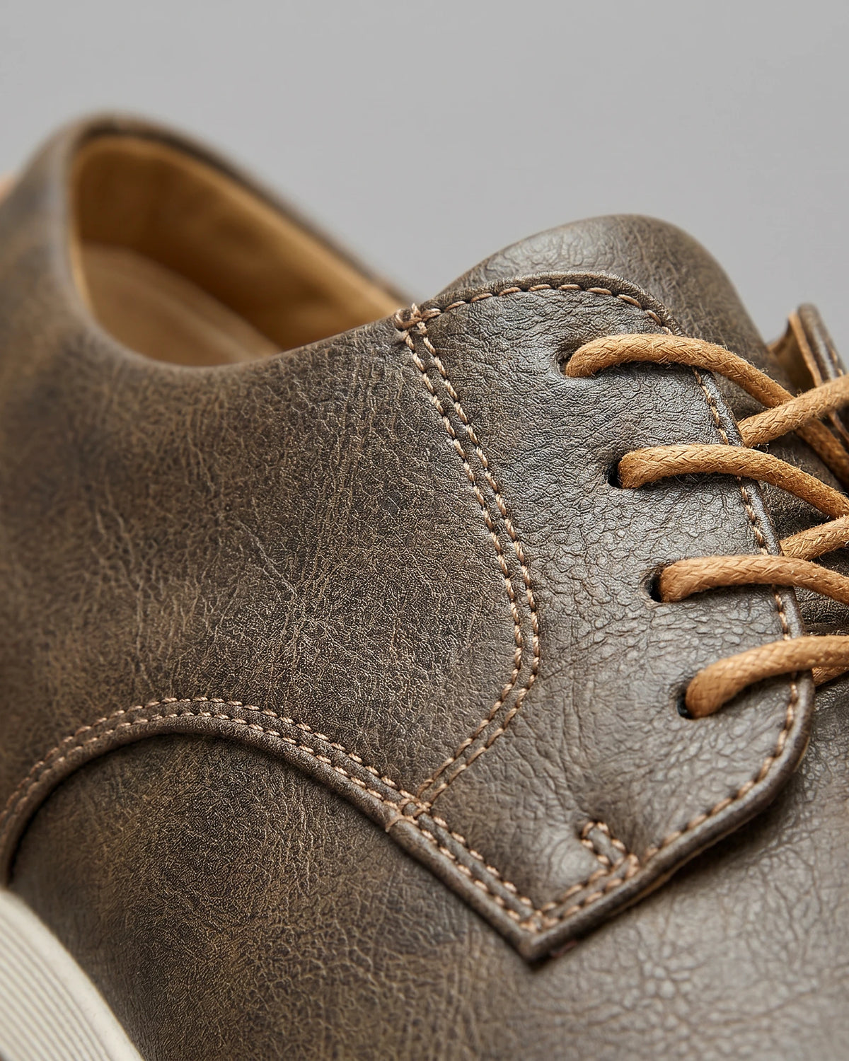 Men's Brown Leather Shoes Lace-Up Smart Casual Sneaker Style - Valedrian — view 4