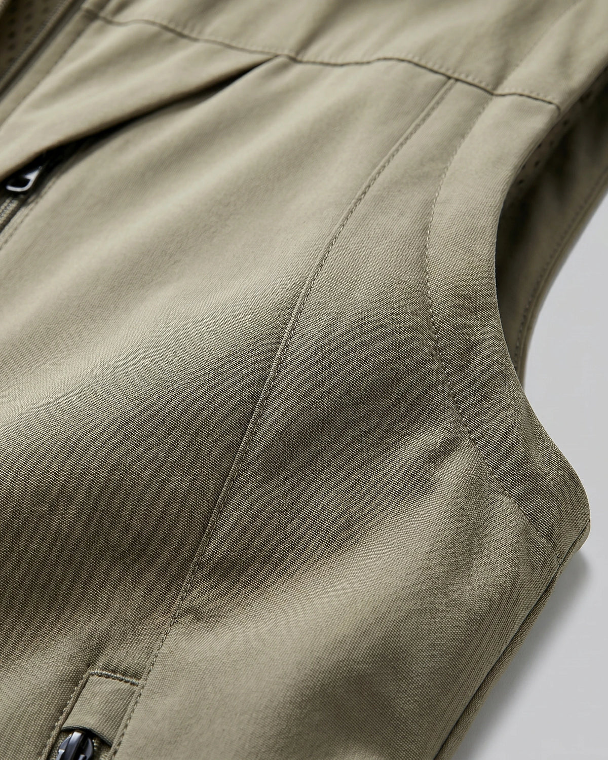 Men's Lightweight Utility Gilet – Polyester Shell, Army Green | Valedrian — view 19