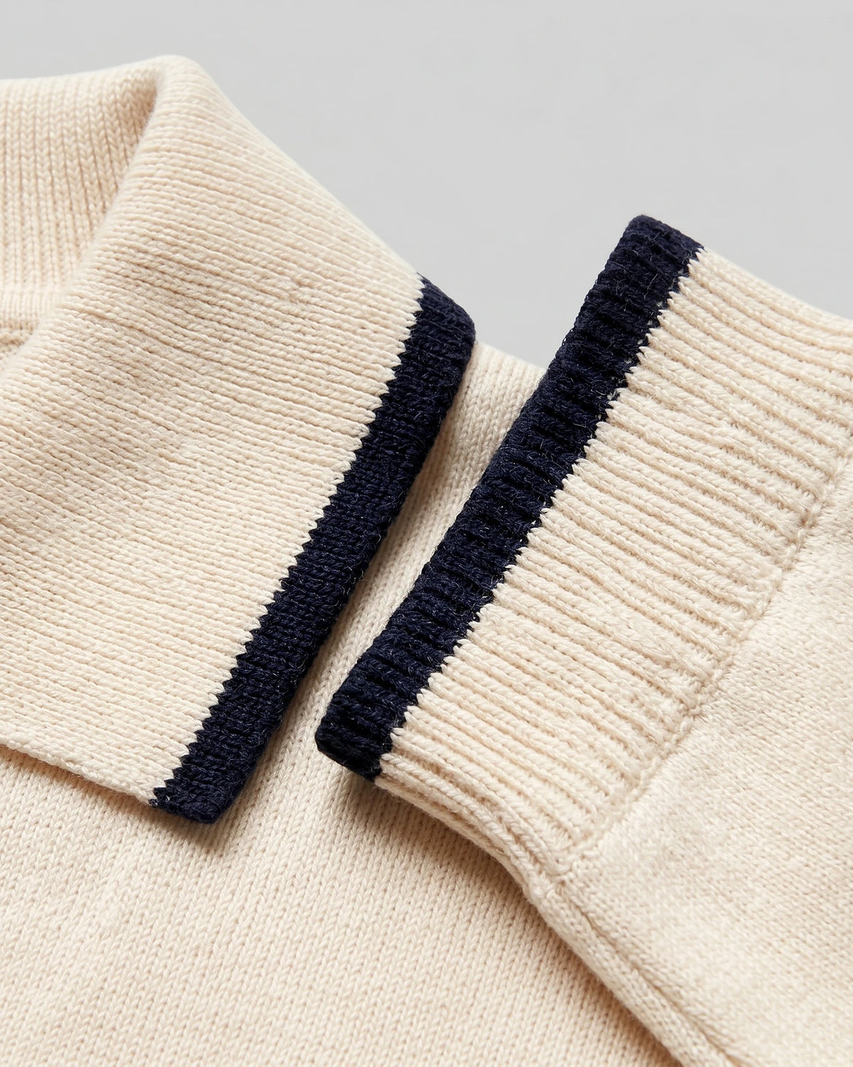 Men's Open-Collar Knit Polo Shirt Contrast Tipping Slim Fit Black White - Valedrian — view 10
