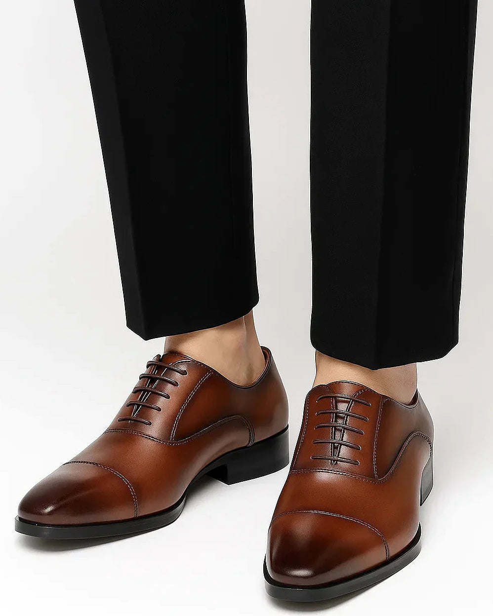 Men's Oxford Shoes | Genuine Cowhide Leather | The Core Collection — view 4