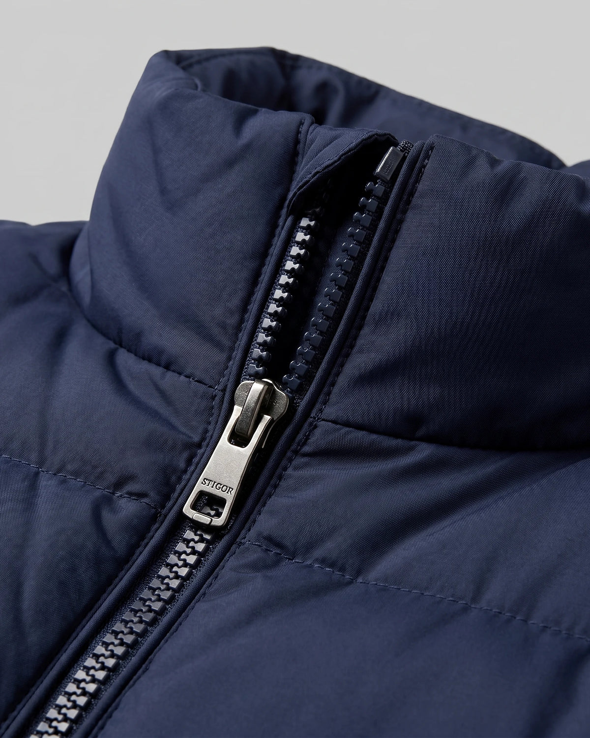 Men's Quilted Padded Gilet Stand Collar Full-Zip Green - Valedrian — view 20