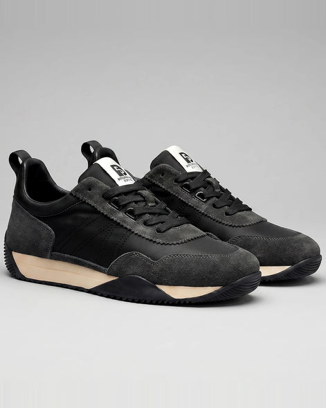 Men's Retro Runner Sneakers - Black Leather Upper, Sizes 6–12 | Valedrian