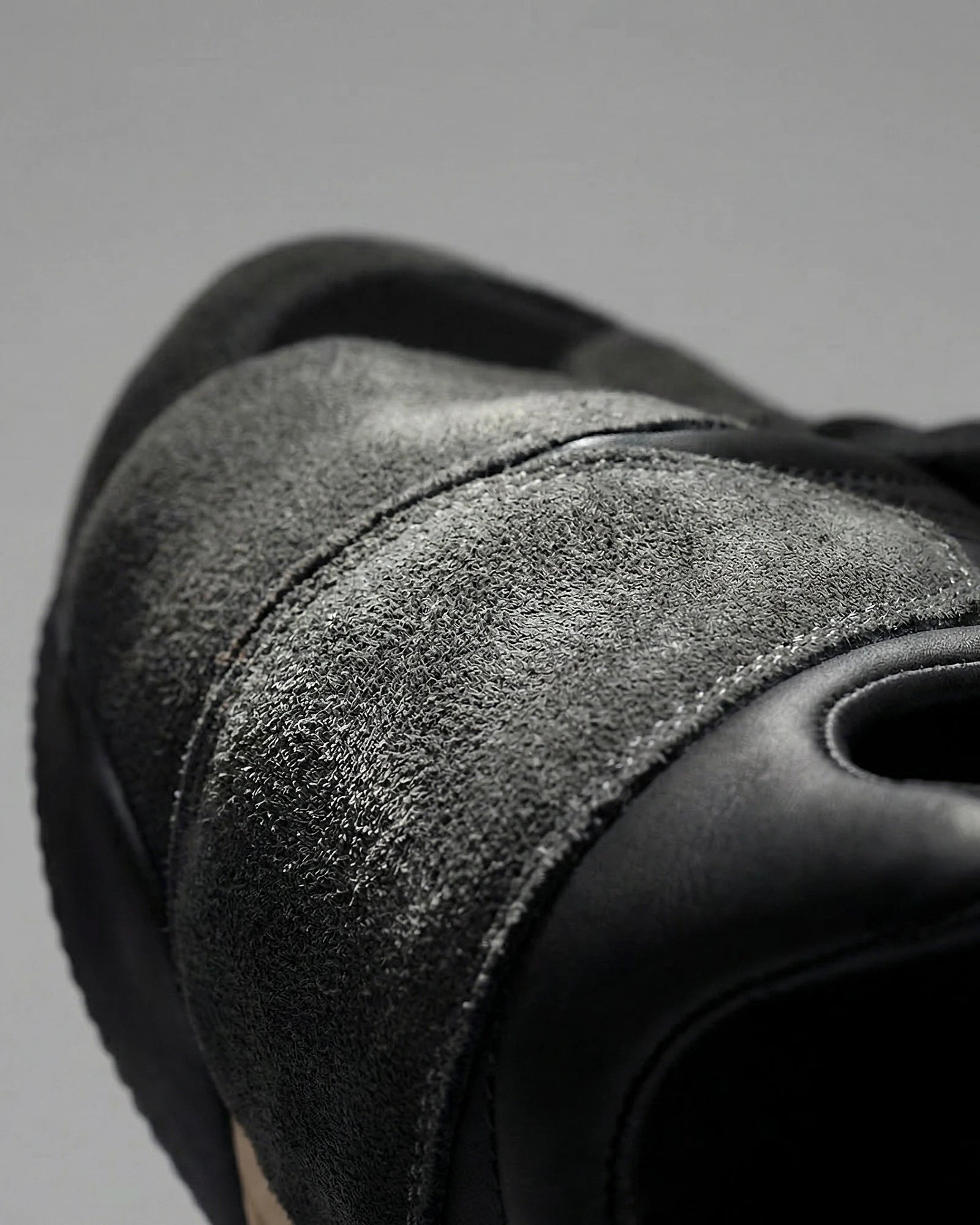 Men's Retro Runner Sneakers - Black Leather Upper, Sizes 6–12 | Valedrian — view 4