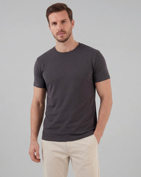 Men's Slim Fit T-Shirt in White and Black Soft Breathable Fabric - Valedrian — view 6