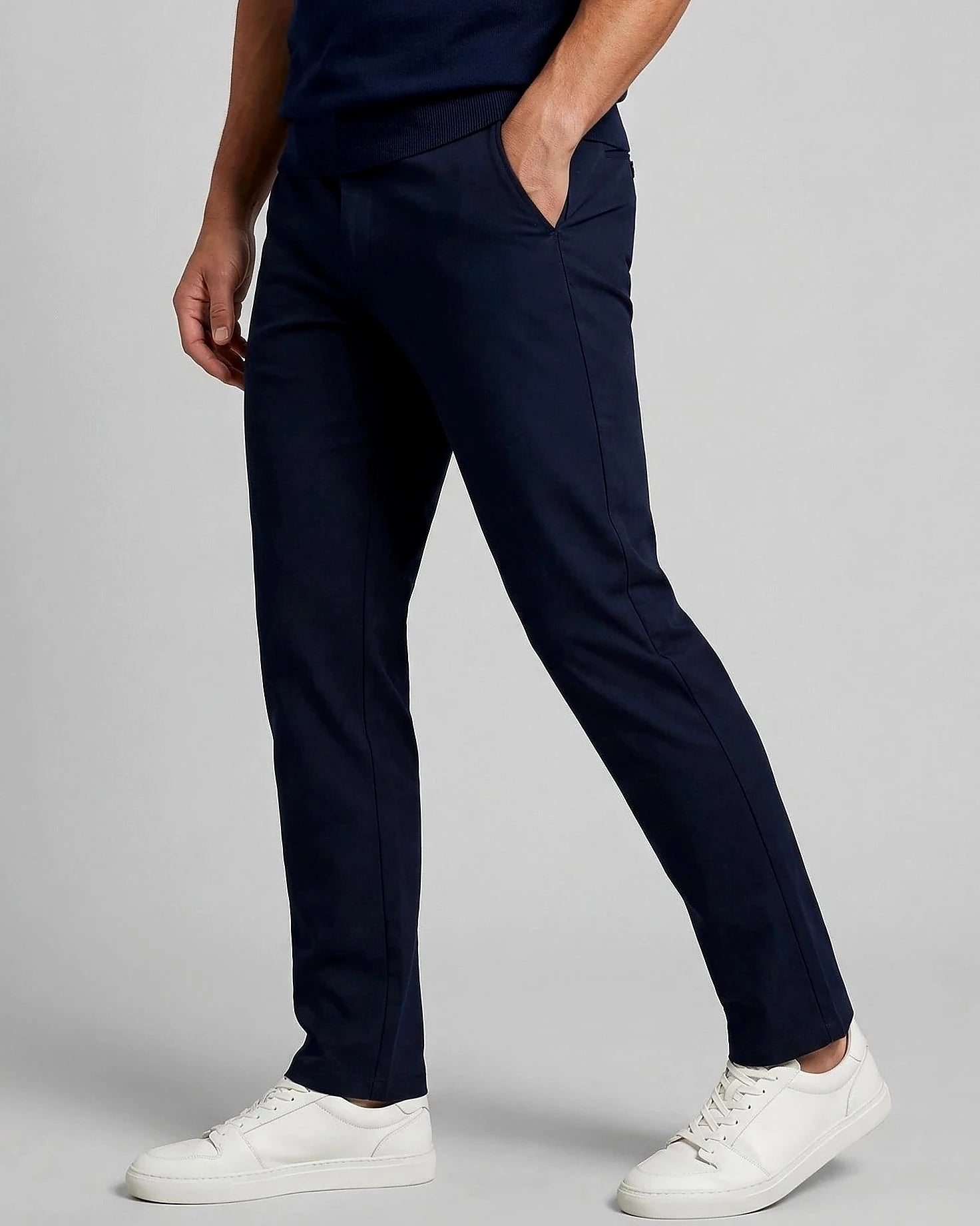 Men's Straight-Fit Chino Trousers 97% Cotton Navy Beige Sizes 28–40 – Valedrian