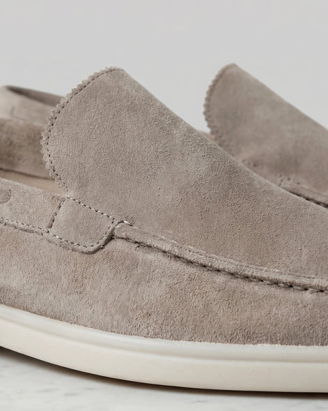 Men's Suede Loafers Light Beige Slip-On Shoes - Valedrian — view 3