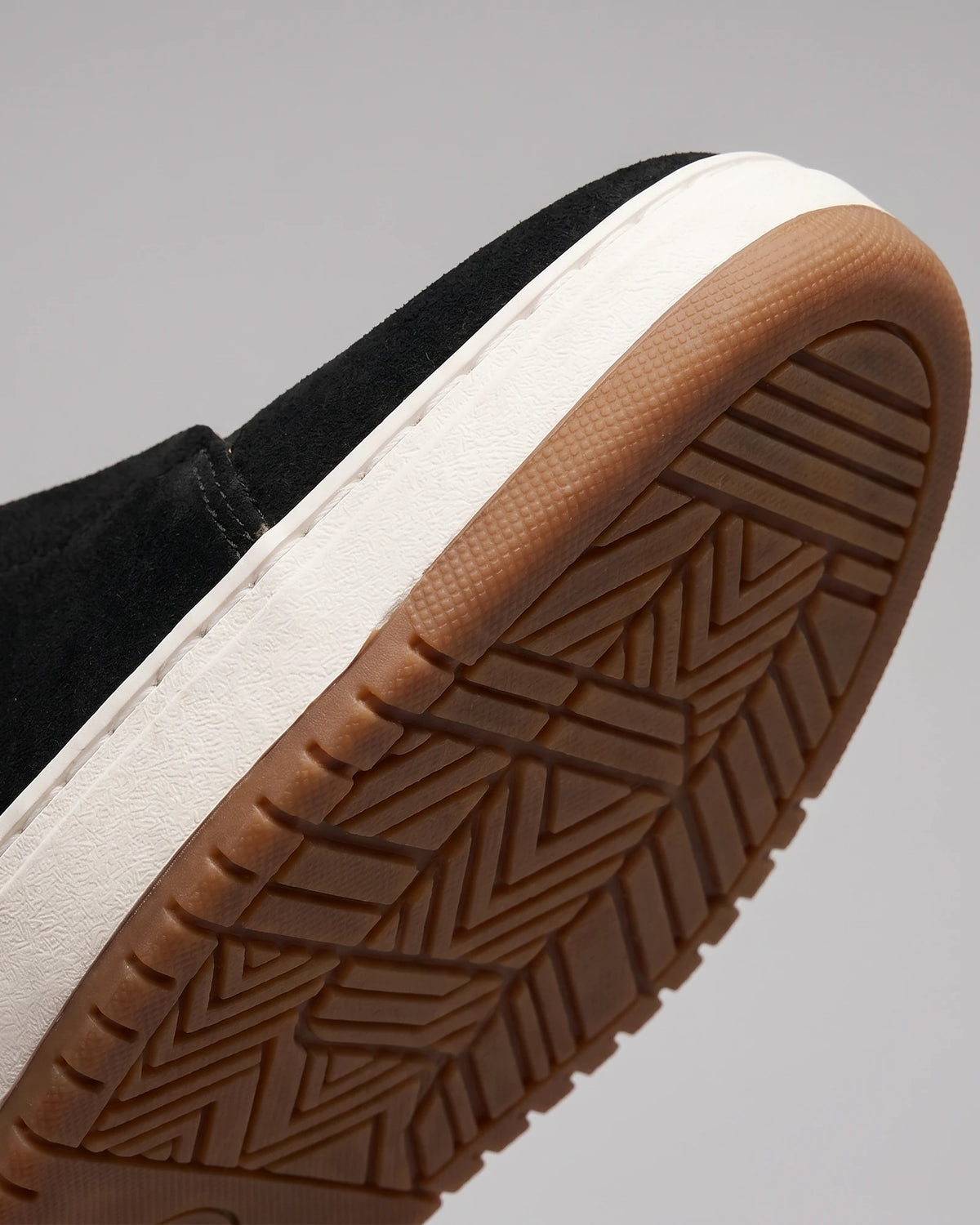 Men's Suede Slip-On Shoes Black & Khaki Cushioned Insole Rubber Sole - Valedrian — view 5