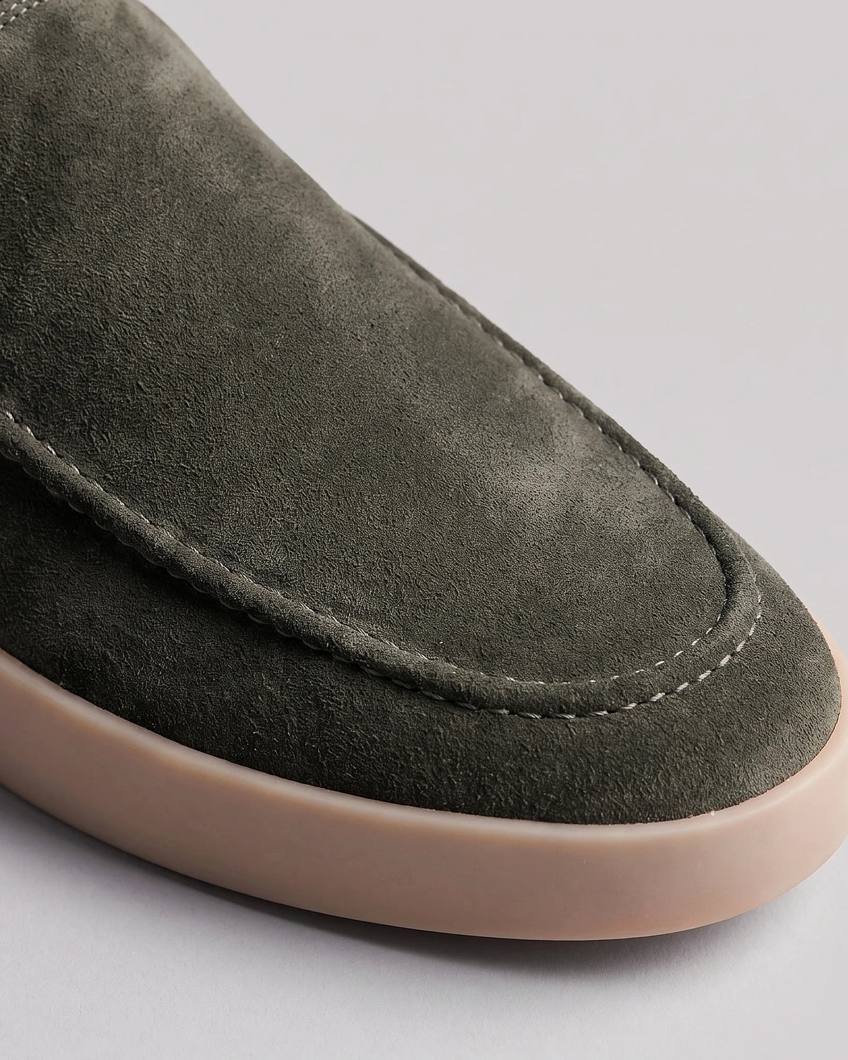 Suede Loafers Men Sheep Suede Slip-On Moc-Toe Sand - Valedrian — view 35